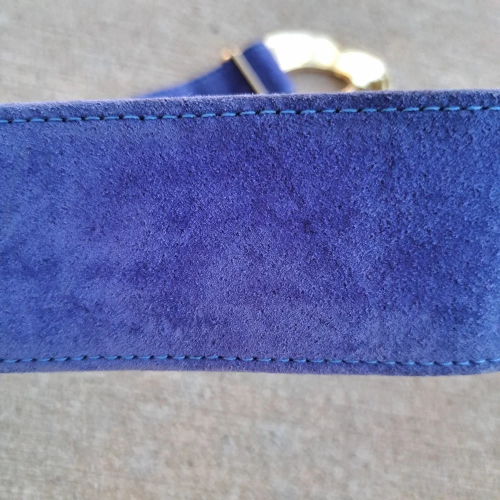 Vintage 1980's Women's Leather Suede Blue Belt With Metal Buckle Adjustable‎ 33